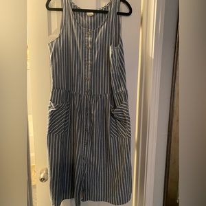 WOMENS STRIPE LOOSE/FLOWING MIDI DRESS